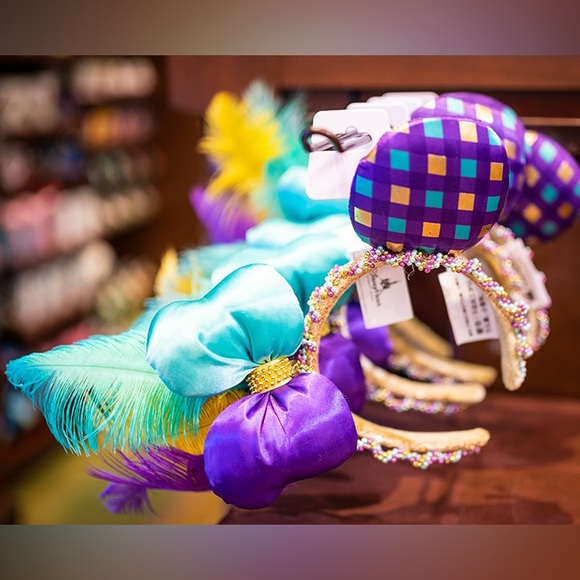 NWT Disney Parks Port Orleans Mardi Gras Bead Minnie Ears Headband - Picture 1 of 7